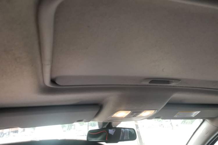 Used BAIC New Energy EU 2016 EU260 Enjoy Edition Headliner