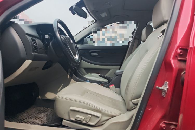 Used BAIC New Energy EU 2016 EU260 Enjoy Edition Left Front Seat