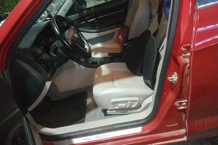 Used BAIC New Energy EU 2016 EU260 Enjoy Edition Left Front Seat