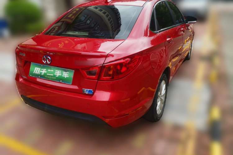Used BAIC New Energy EU 2016 EU260 Enjoy Edition Rear Right 45 Deg