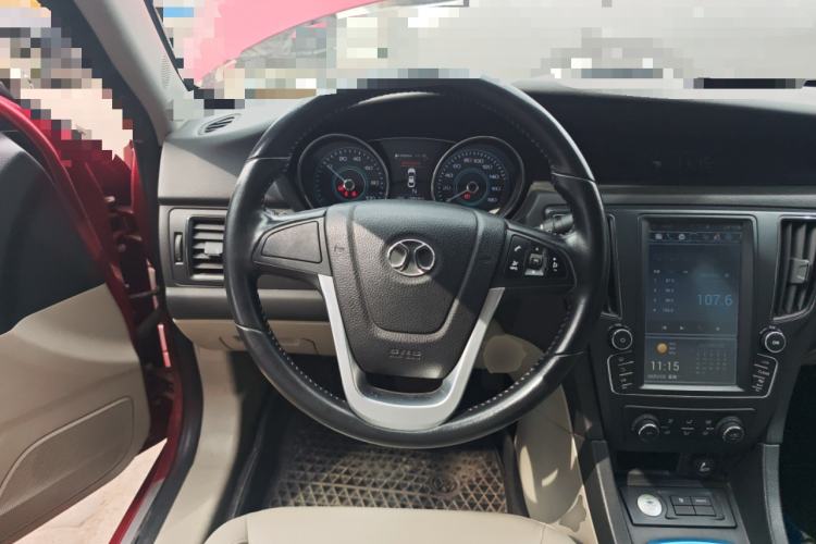 Used BAIC New Energy EU 2016 EU260 Enjoy Edition Steering Wheel