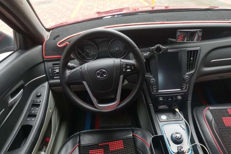 Used BAIC New Energy EU 2016 EU260 Enjoy Edition Steering Wheel