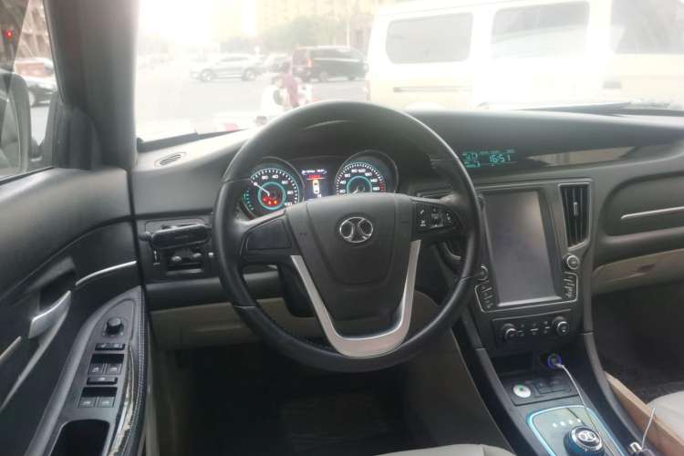Used BAIC New Energy EU 2016 EU260 Enjoy Edition Steering Wheel