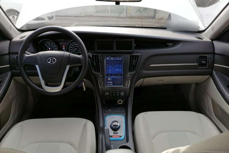 Used BAIC New Energy EU 2016 EU260 Letu Plus Edition Center Console