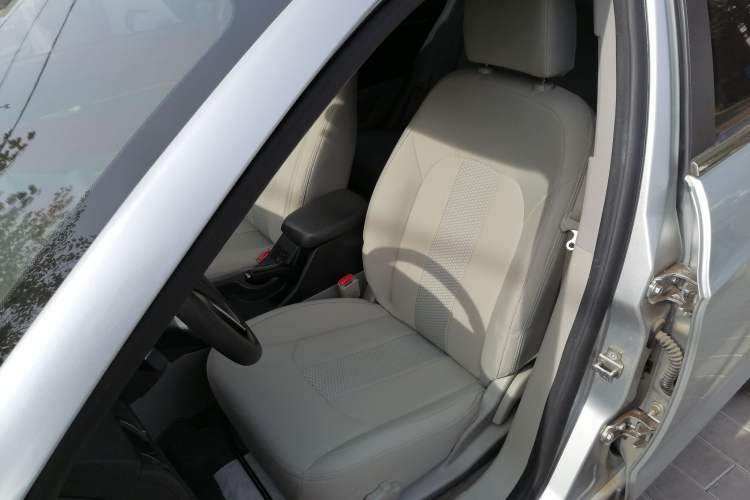 Used BAIC New Energy EU 2016 EU260 Letu Plus Edition Left Front Seat