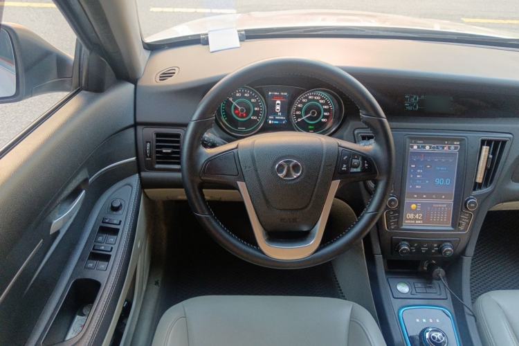 Used BAIC New Energy EU 2016 EU260 Enjoy Edition Steering Wheel