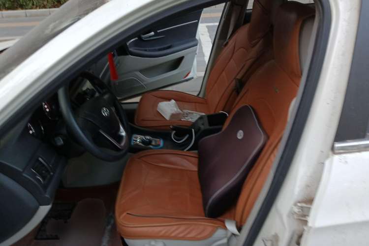 Used BAIC New Energy EU 2016 EU260 Letu Plus Edition Driver Seat