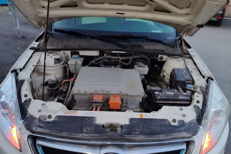 Used BAIC New Energy EU 2016 EU260 Enjoy Edition Engine Bay
