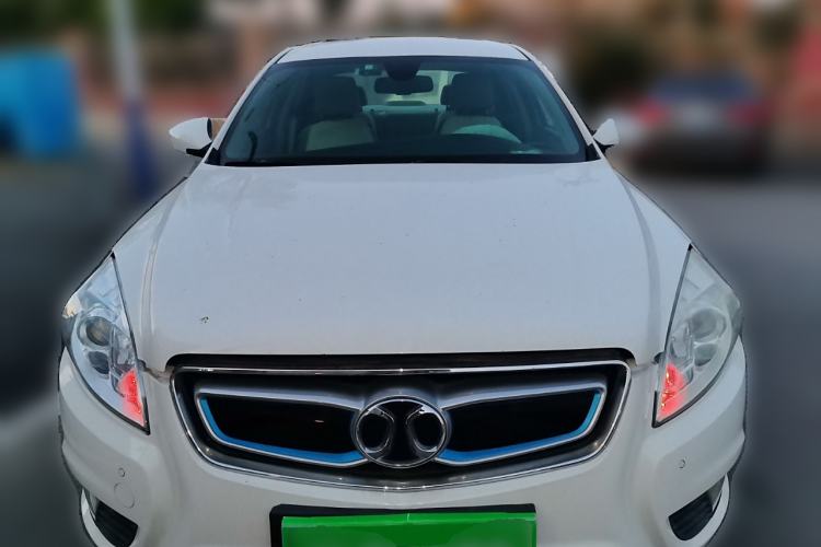 Used BAIC New Energy EU 2016 EU260 Enjoy Edition Front