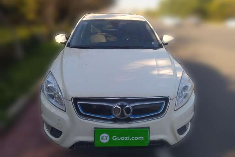Used BAIC New Energy EU 2016 EU260 Enjoy Edition Front