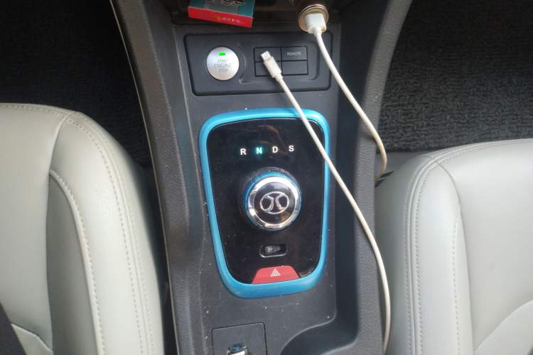 Used BAIC New Energy EU 2016 EU260 Enjoy Edition Gear Lever