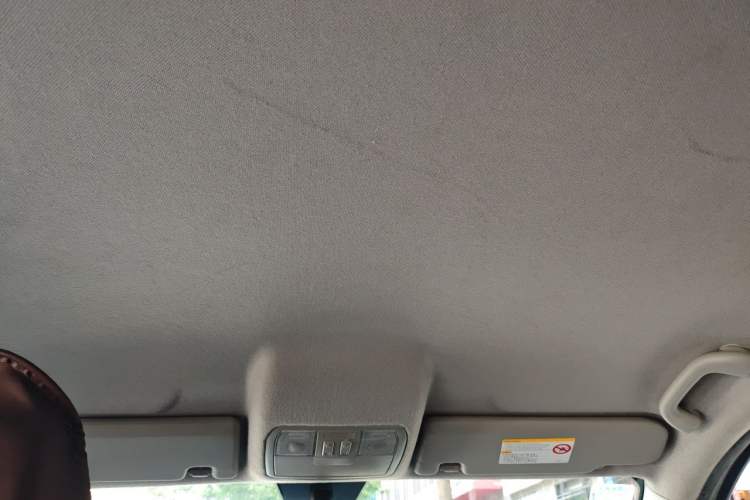 Used BAIC New Energy EU 2016 EU260 Letu Plus Edition Headliner