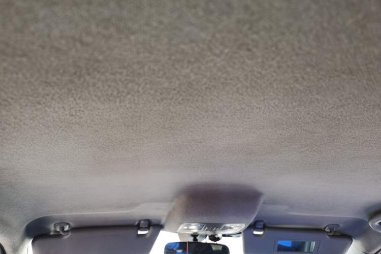 Used BAIC New Energy EU 2016 EU260 Letu Plus Edition Headliner