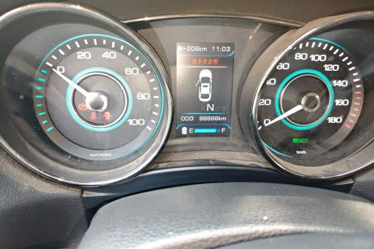 Used BAIC New Energy EU 2016 EU260 Letu Plus Edition Odometer Close Up