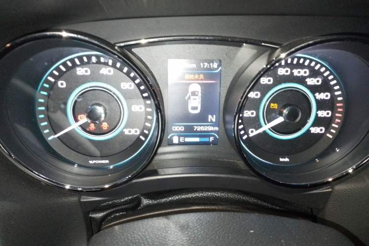 Used BAIC New Energy EU 2016 EU260 Letu Plus Edition Odometer Close Up