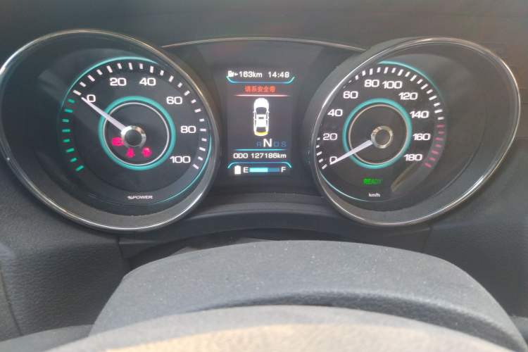 Used BAIC New Energy EU 2016 EU260 Enjoy Edition Odometer Close Up