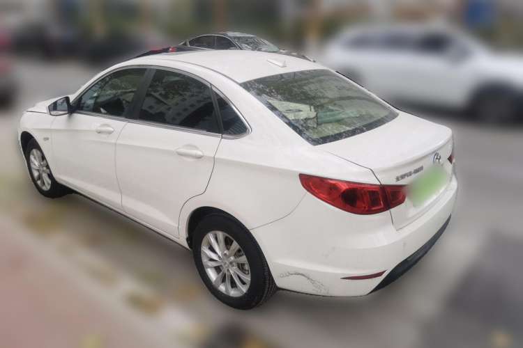 Used BAIC New Energy EU 2016 EU260 Enjoy Edition Rear Left 45 Deg