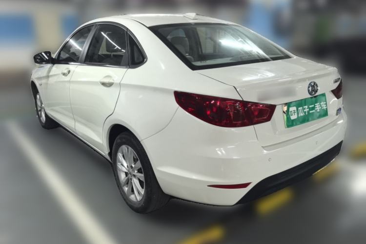 Used BAIC New Energy EU 2016 EU260 Enjoy Edition Rear Left 45 Deg