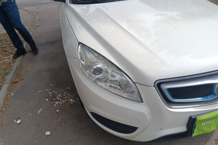 Used BAIC New Energy EU 2016 EU260 Letu Plus Edition Right Front Headlight