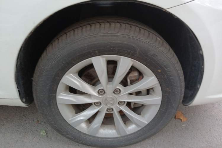 Used BAIC New Energy EU 2016 EU260 Letu Plus Edition Right Front Wheel Hub