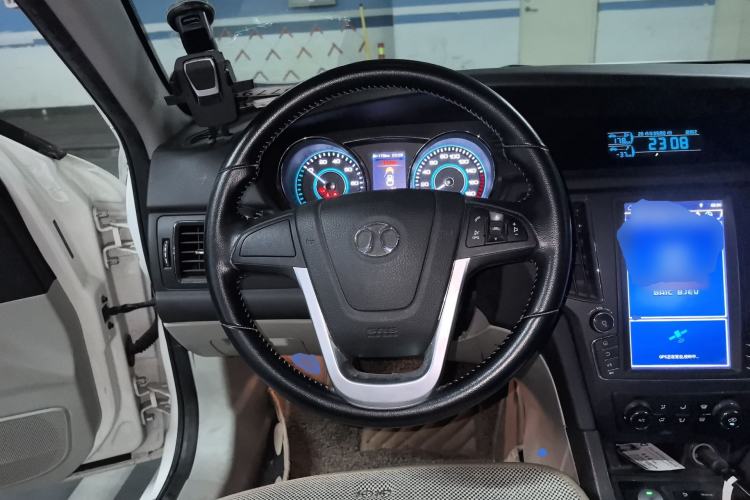Used BAIC New Energy EU 2016 EU260 Enjoy Edition Steering Wheel