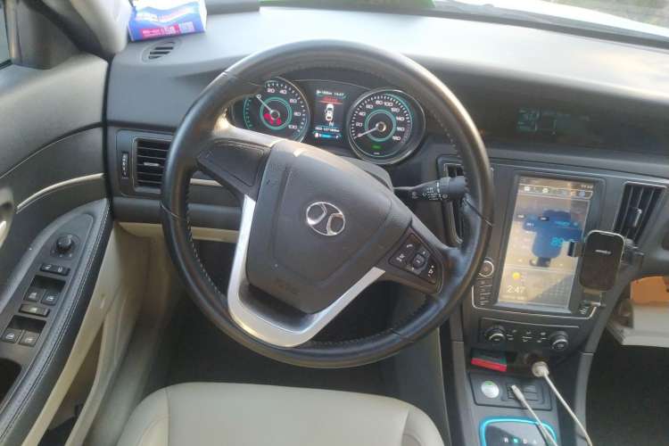 Used BAIC New Energy EU 2016 EU260 Enjoy Edition Steering Wheel