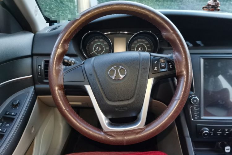 Used BAIC New Energy EU 2016 EU260 Enjoy Edition Steering Wheel