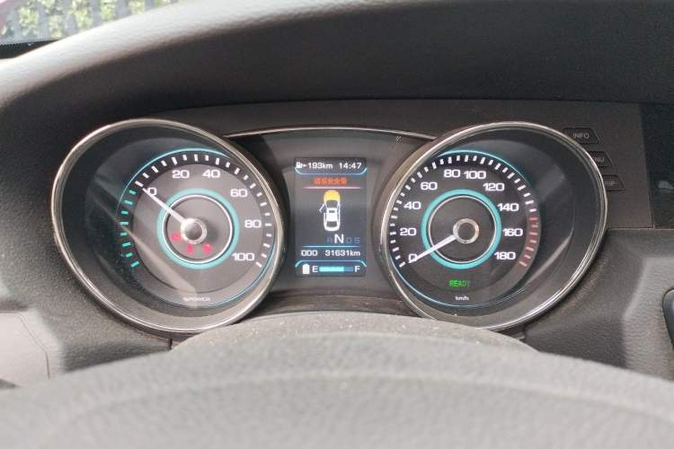 Used BAIC New Energy EU 2017 EU260 Enjoy Edition Instrument Cluster
