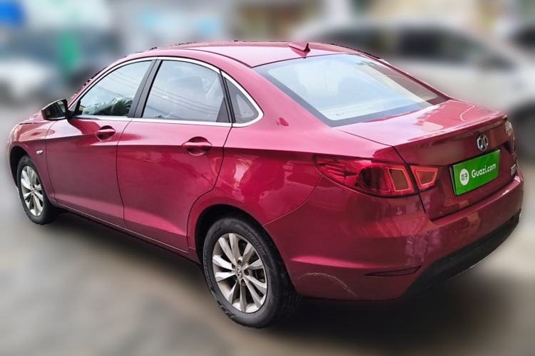 Used BAIC New Energy EU 2017 EU260 Enjoy Edition Rear Left 45 Deg