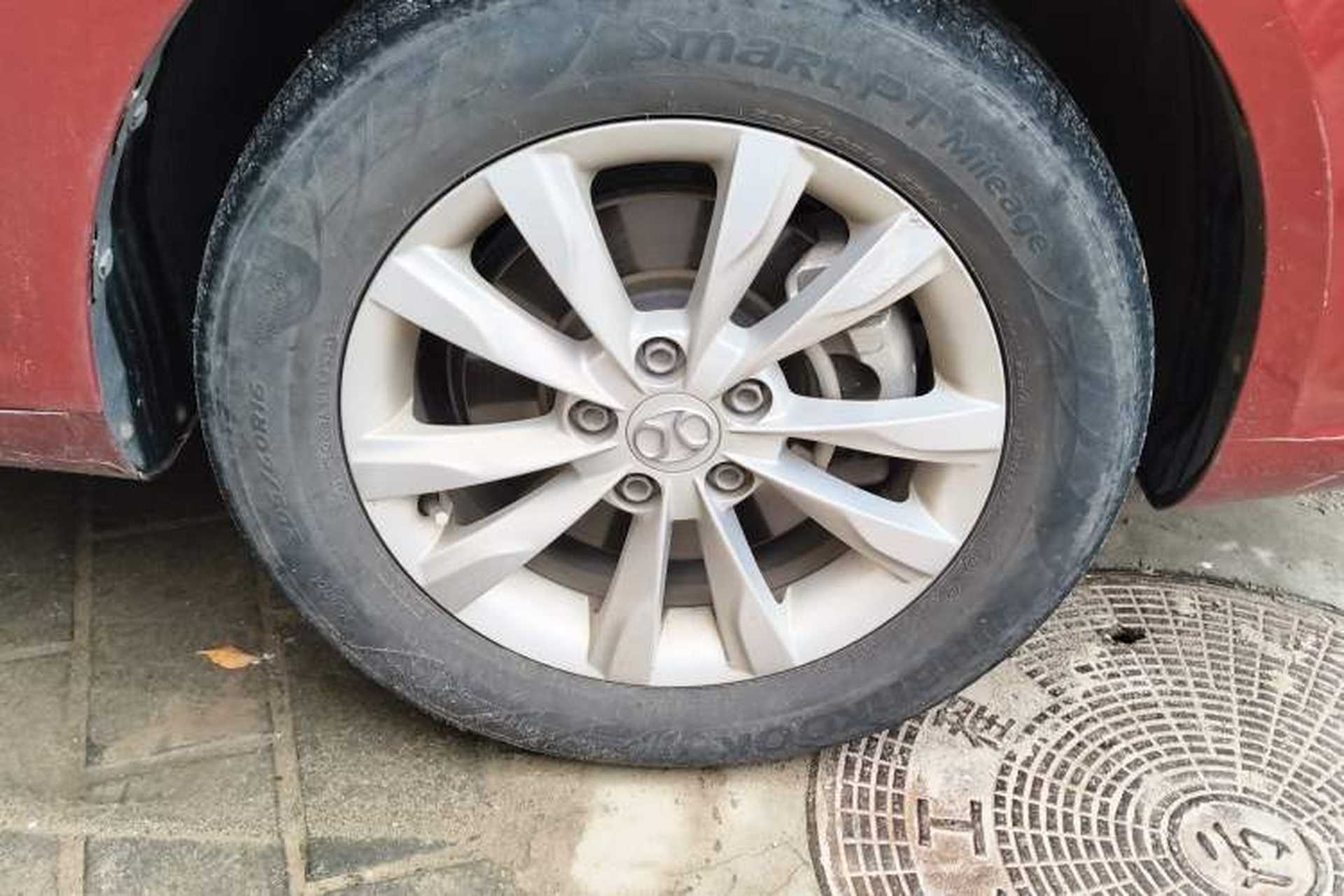Used BAIC New Energy EU 2017 EU260 Enjoy Edition Right Front Wheel Hub
