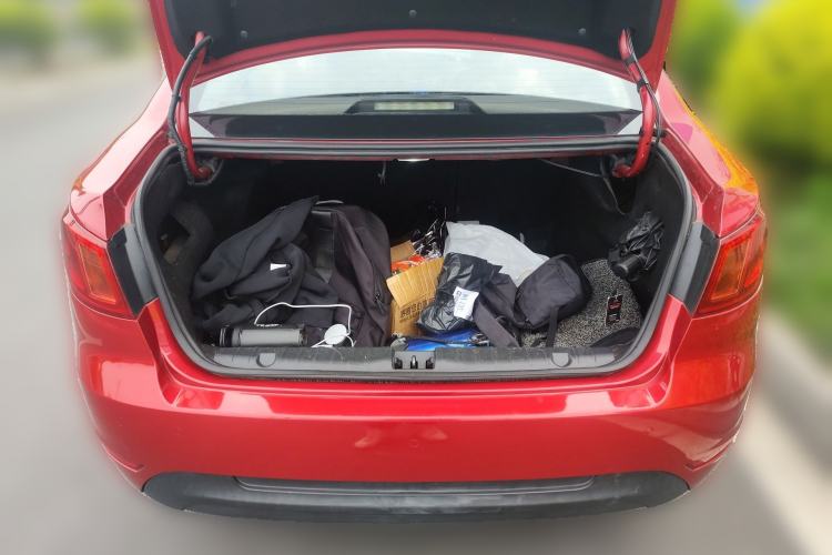 Used BAIC New Energy EU 2017 EU400 Enjoy Edition Trunk