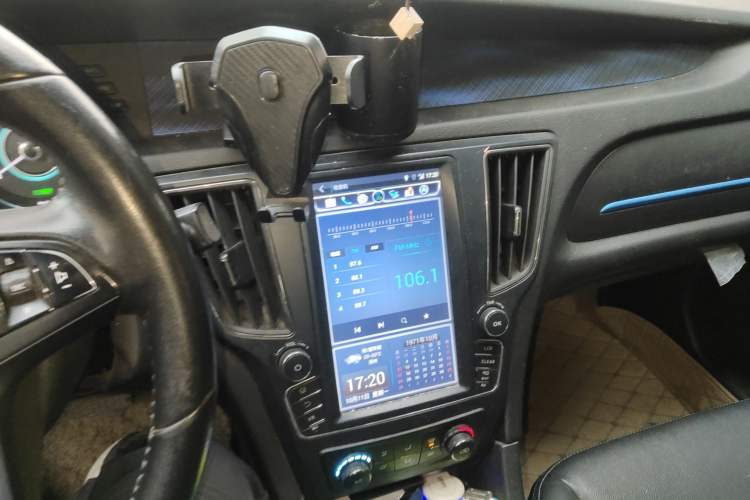 Used BAIC New Energy EU 2017 EU400 Enjoy Edition Audio And AC Panel
