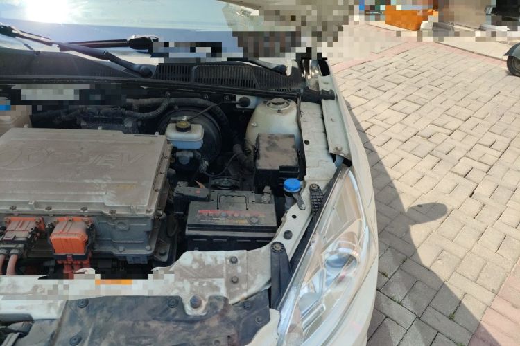 Used BAIC New Energy EU 2017 EU260 Letu Plus Edition Engine Bay Left