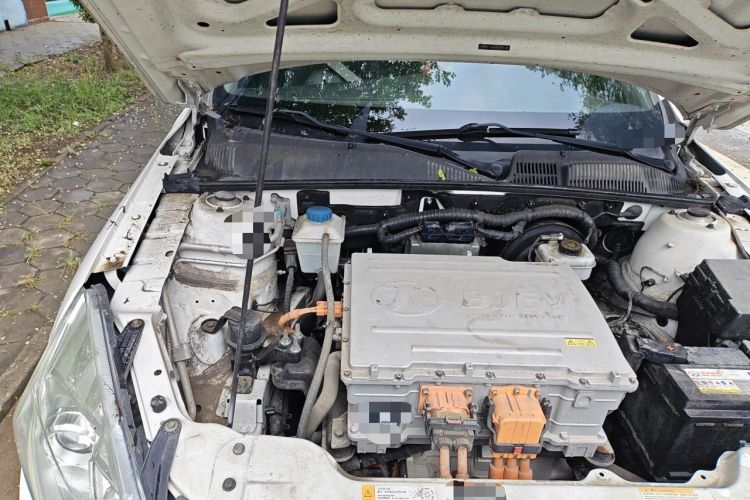 Used BAIC New Energy EU 2017 EU400 Enjoy Edition Engine Bay Right