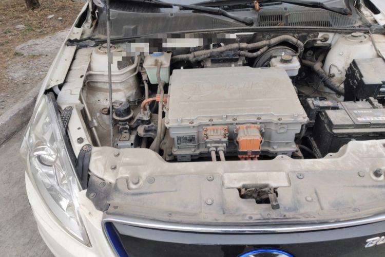 Used BAIC New Energy EU 2017 EU400 Enjoy Edition Engine Bay Right