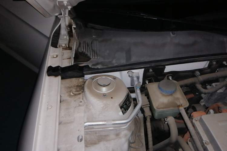 Used BAIC New Energy EU 2017 EU260 Enjoy Edition Engine Bay Right