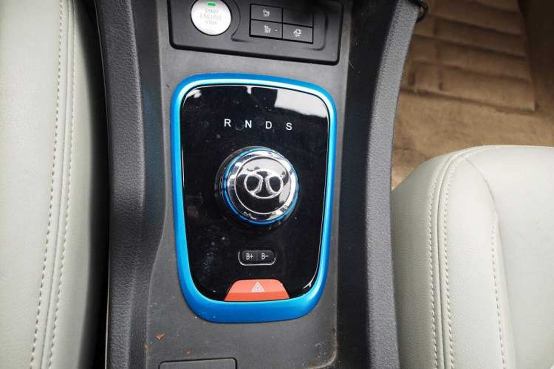 Used BAIC New Energy EU 2017 EU260 Enjoy Edition Gear Lever