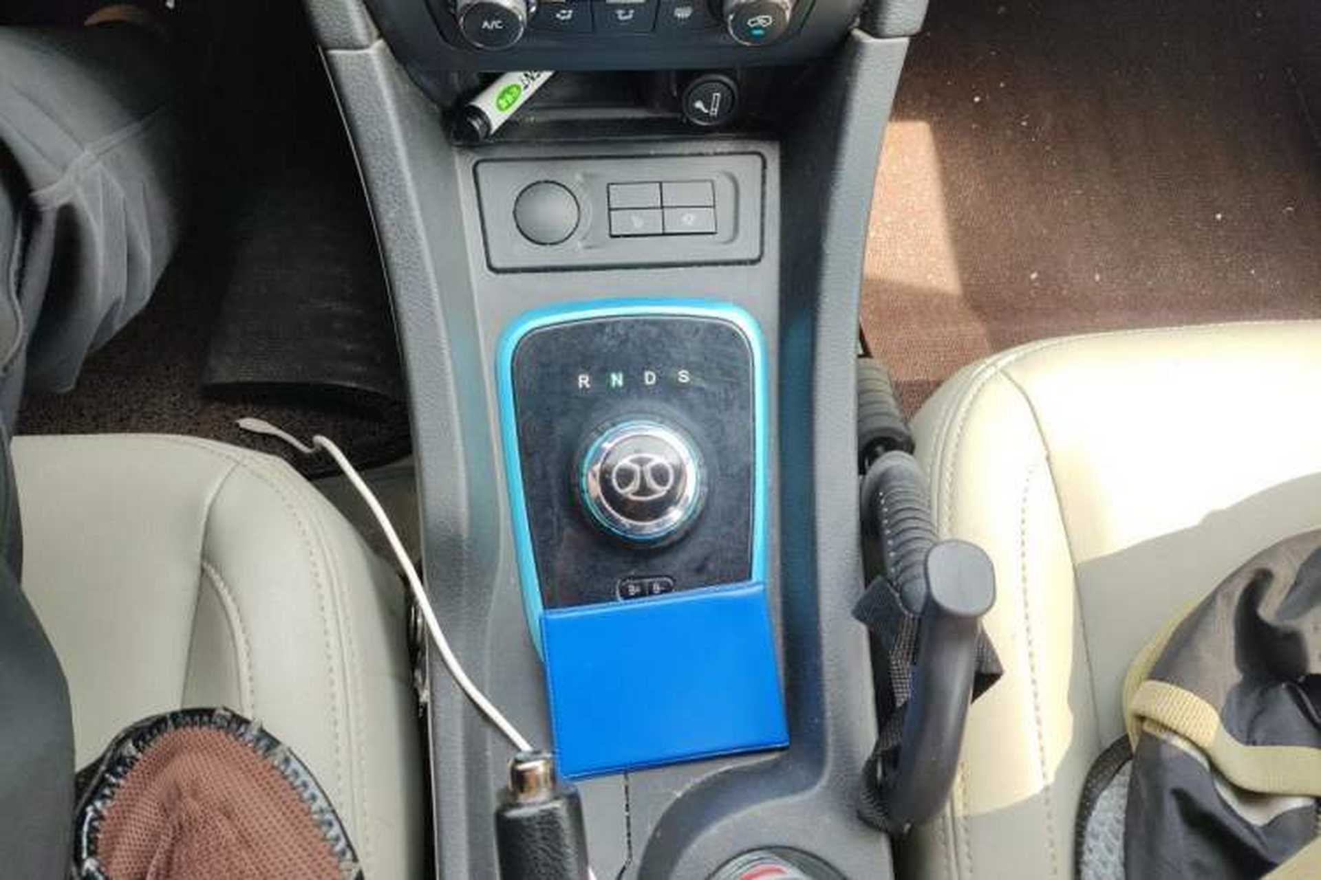Used BAIC New Energy EU 2017 EU260 Letu Plus Edition Gear Lever