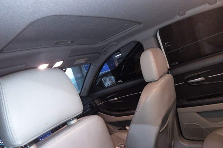 Used BAIC New Energy EU 2017 EU260 Enjoy Edition Headliner