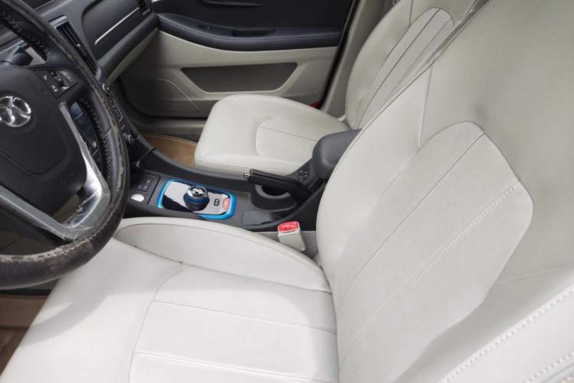 Used BAIC New Energy EU 2017 EU260 Enjoy Edition Left Front Seat