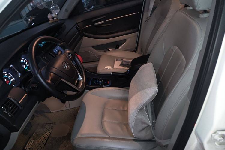 Used BAIC New Energy EU 2017 EU260 Enjoy Edition Left Front Seat