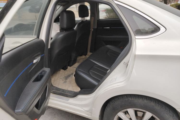 Used BAIC New Energy EU 2017 EU400 Enjoy Edition Left Rear Seat
