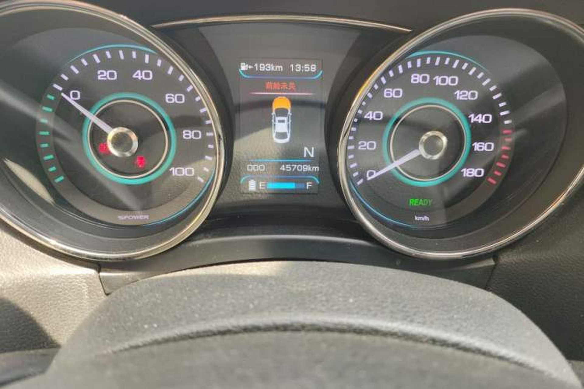 Used BAIC New Energy EU 2017 EU260 Letu Plus Edition Odometer Close Up
