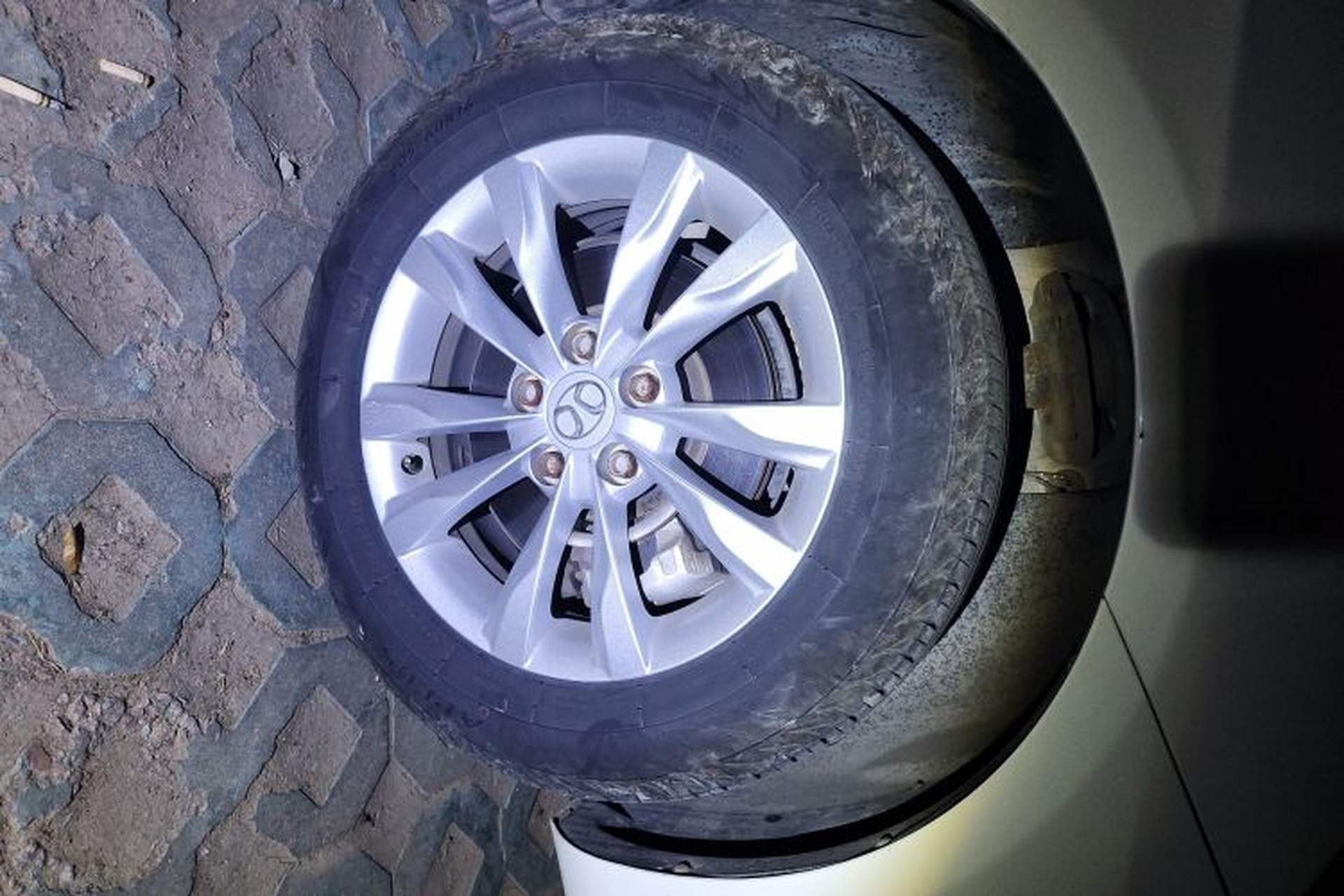 Used BAIC New Energy EU 2017 EU400 Enjoy Edition Right Front Wheel Hub