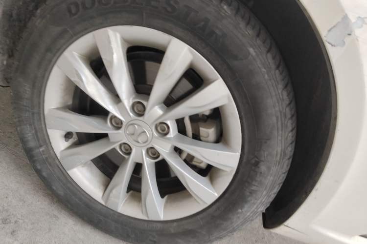 Used BAIC New Energy EU 2017 EU400 Enjoy Edition Right Front Wheel Hub