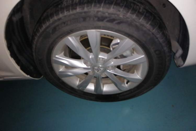 Used BAIC New Energy EU 2017 EU260 Enjoy Edition Right Front Wheel Hub