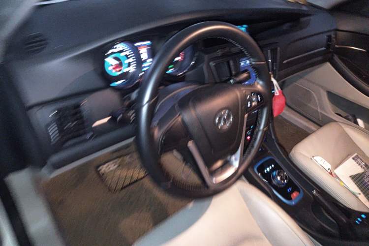 Used BAIC New Energy EU 2017 EU260 Enjoy Edition Steering Wheel
