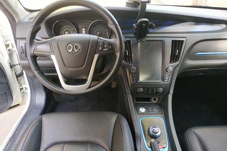 Used BAIC New Energy EU 2017 EU400 Enjoy Edition Steering Wheel