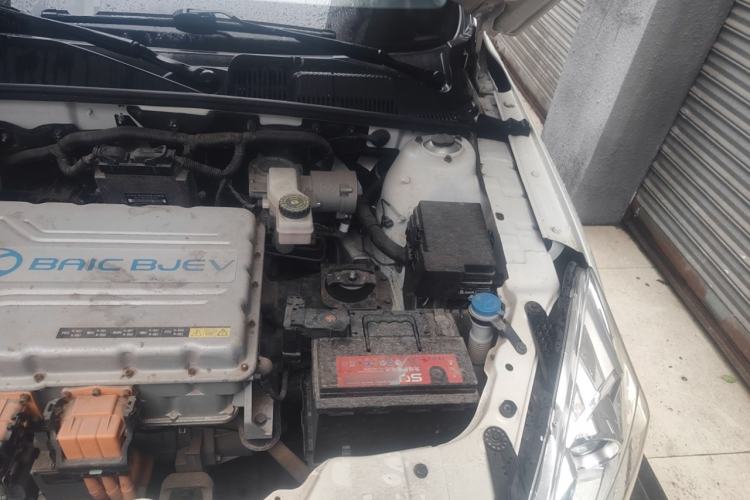 Used BAIC New Energy EU 2018 EU Quick-Change Loto Custom Edition Engine Bay Left