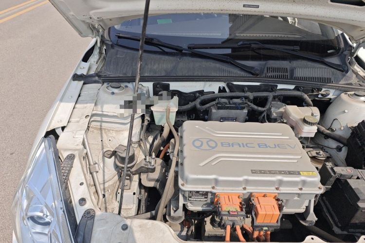Used BAIC New Energy EU 2018 EU Quick-Change Loto Version Engine Bay Right